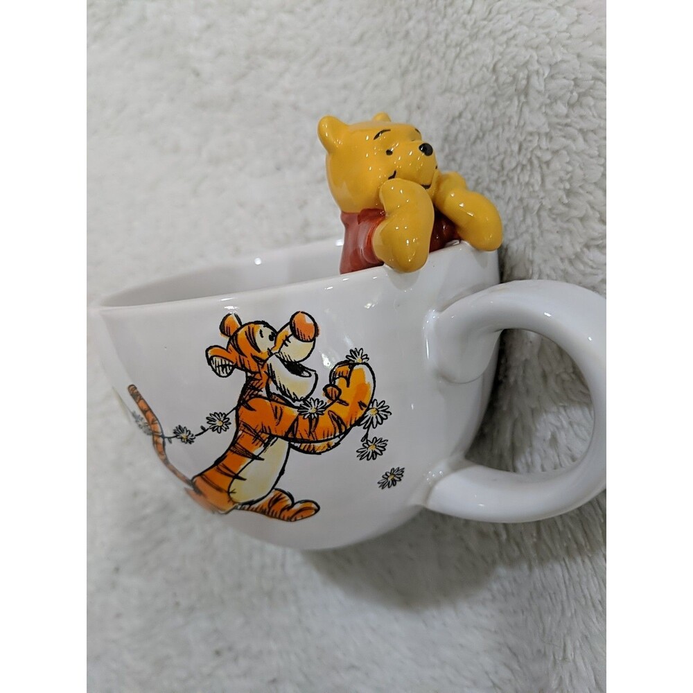 Disney Winnie the Pooh 3-D Ceramic Tea Cup
